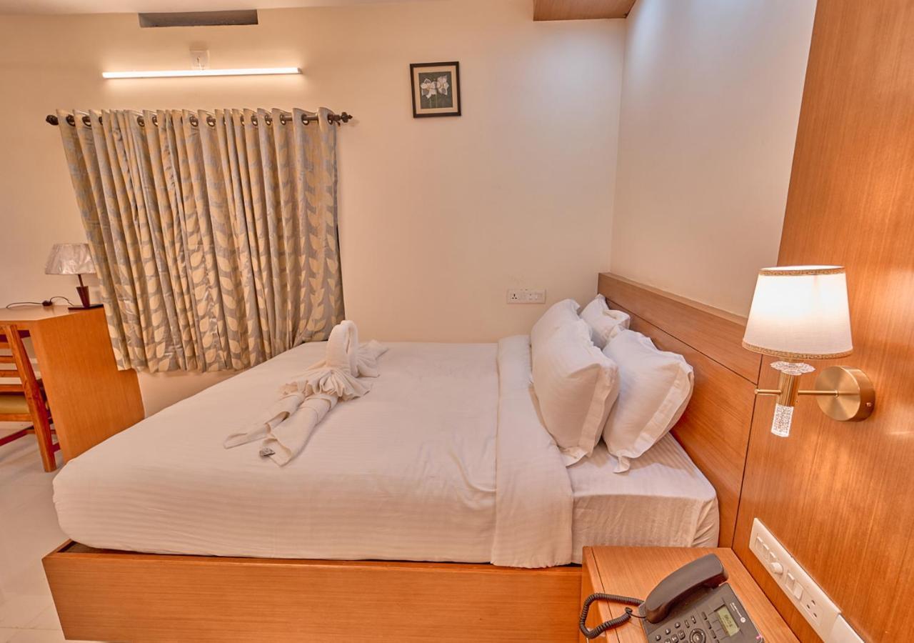 Ushasree Wayanad Heritage Premium Pool Resort By Voye Homes Ambalavayal Bagian luar foto
